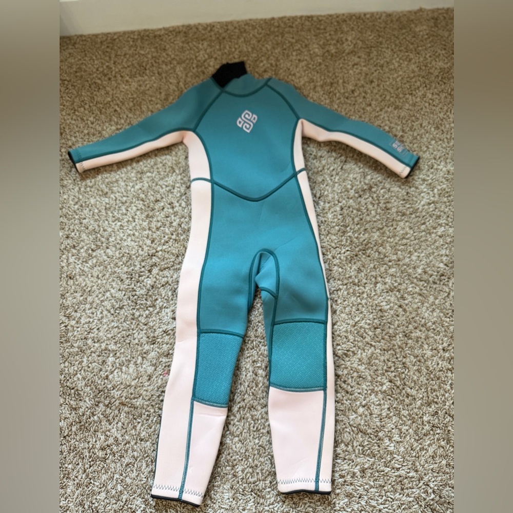Kids Teal & Blush Kids Full Wetsuit SZ 3